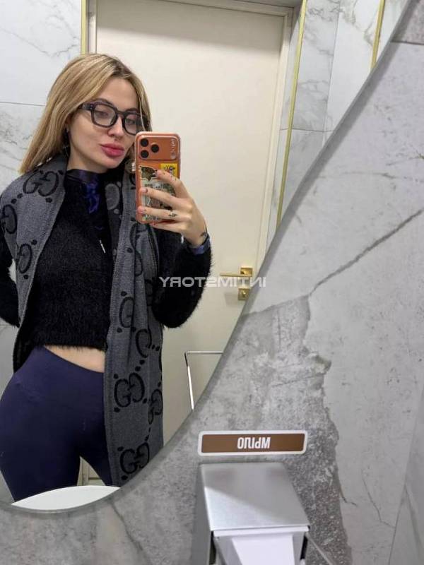 проститутка Лизонька в стране чудес 6