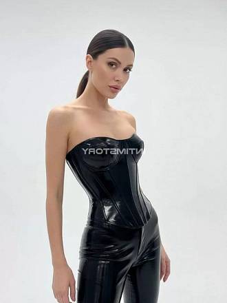 Аня